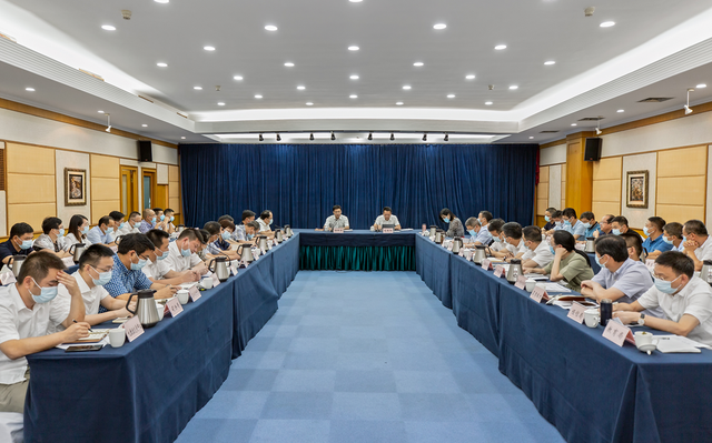 构筑高质量民营企业发展主阵地 深市民企跑出发展加速度