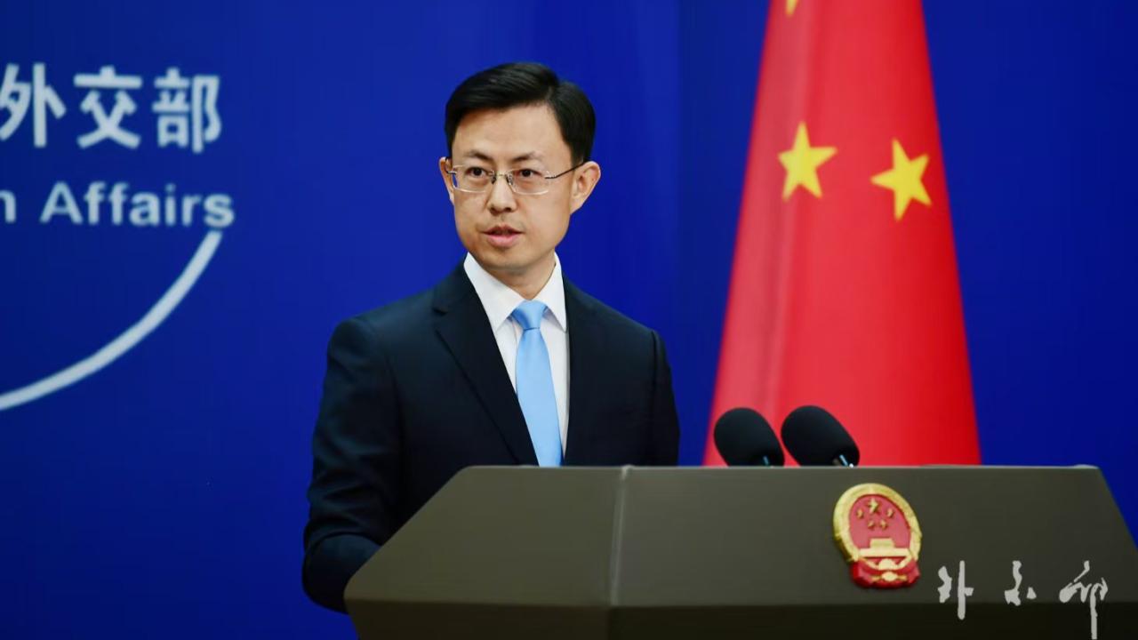 辽宁检察机关依法对徐佐涉嫌受贿、非法经营同类营业案提起公诉