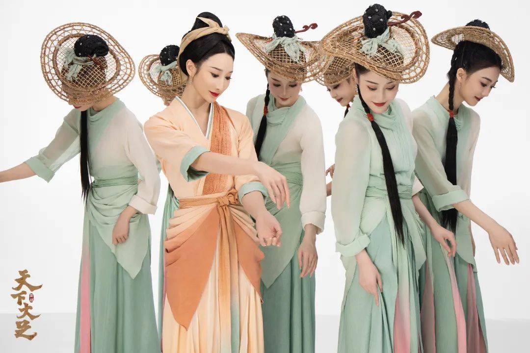 复原服饰之雅，重现历史之美｜文物修复