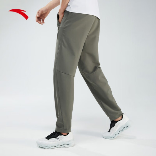 安踏发布「大师腰」型动裤