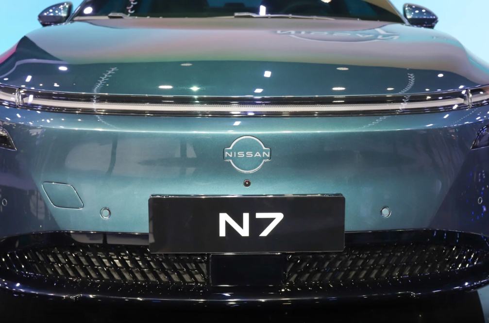 东风日产N7纯电轿车11.99万元起售，即将全国大规模交付