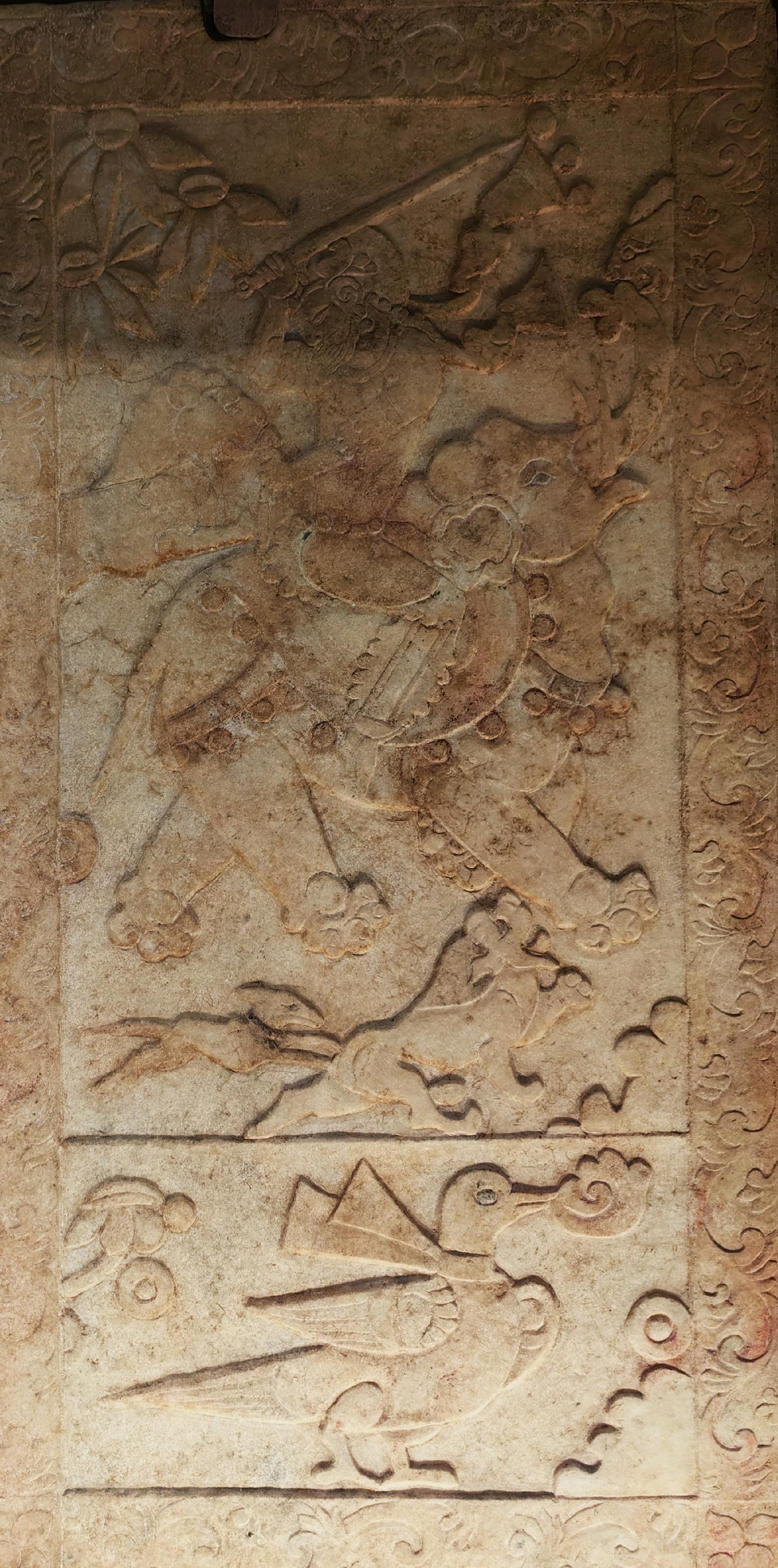 邂逅钟离国：说钟离君柏墓的发掘和发现｜访古