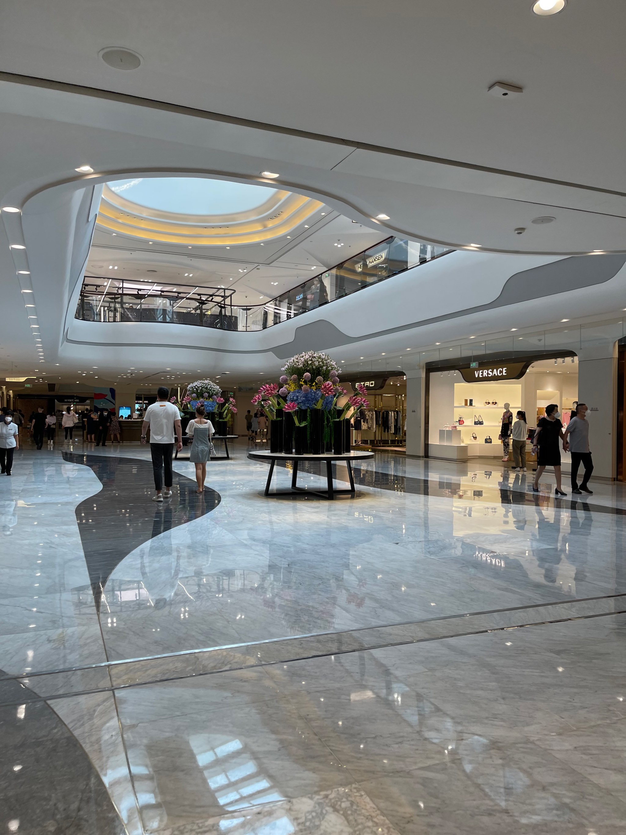 北京SKP确认出售 博裕基金将取得最高45%的股权