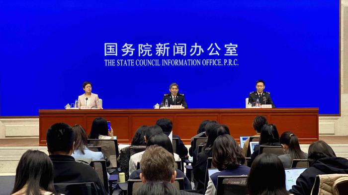 海关总署:前4个月,我国一般贸易进出口9.05万亿元,增长0.6%