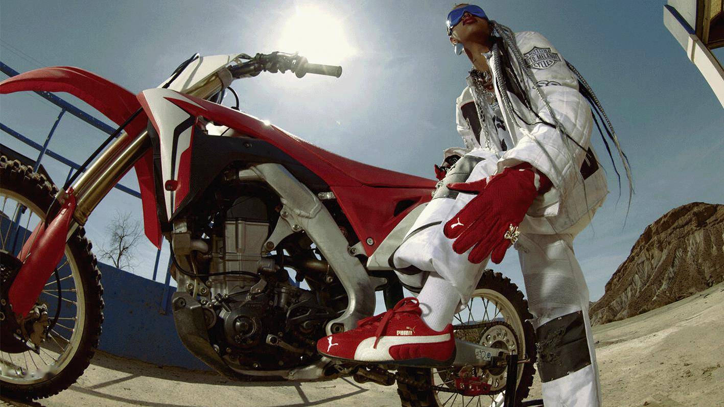 彪马维持业绩预期，释放稳健发展信号