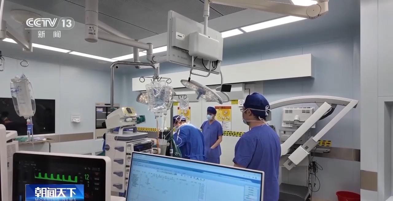 脑机接口加速进入临床试验 今年市场规模有望突破38亿元