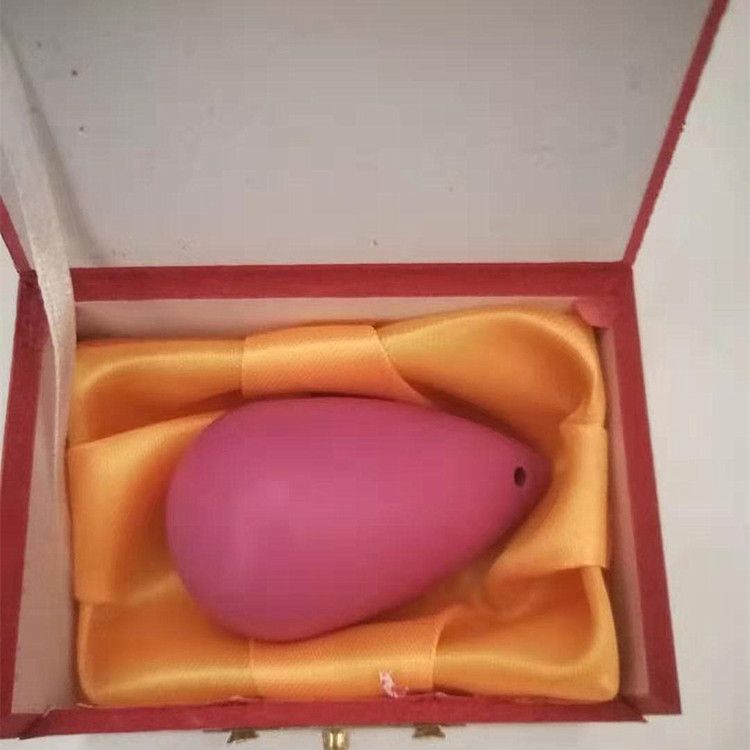 红 宝 丽获得发明专利授权：“一种N,N,N′,N′-四(β-羟丙基)己二酰胺的纯化方法”