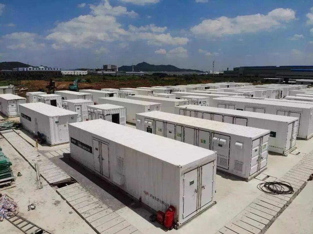 远景动力沧州超级工厂正式下线500+Ah储能电芯