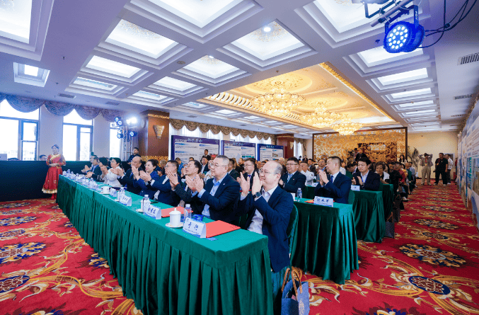 “民营企业进边疆”内蒙古启行，协议合作金额超500亿