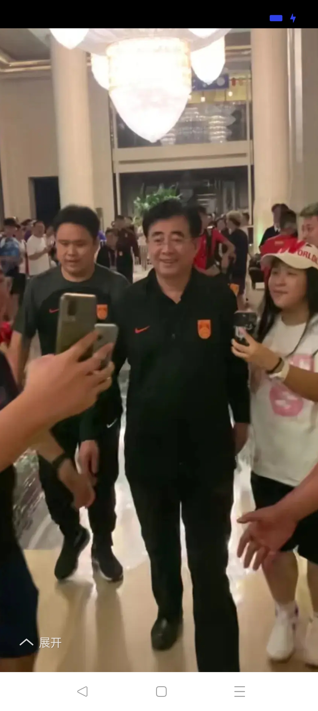 “足”够热爱：中国当代球迷的坚守