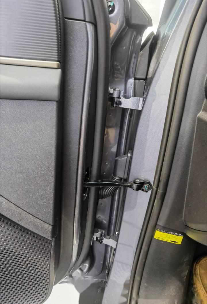 比亚迪获得实用新型专利授权：“一种支架、流水槽总成、前舱结构和车辆”