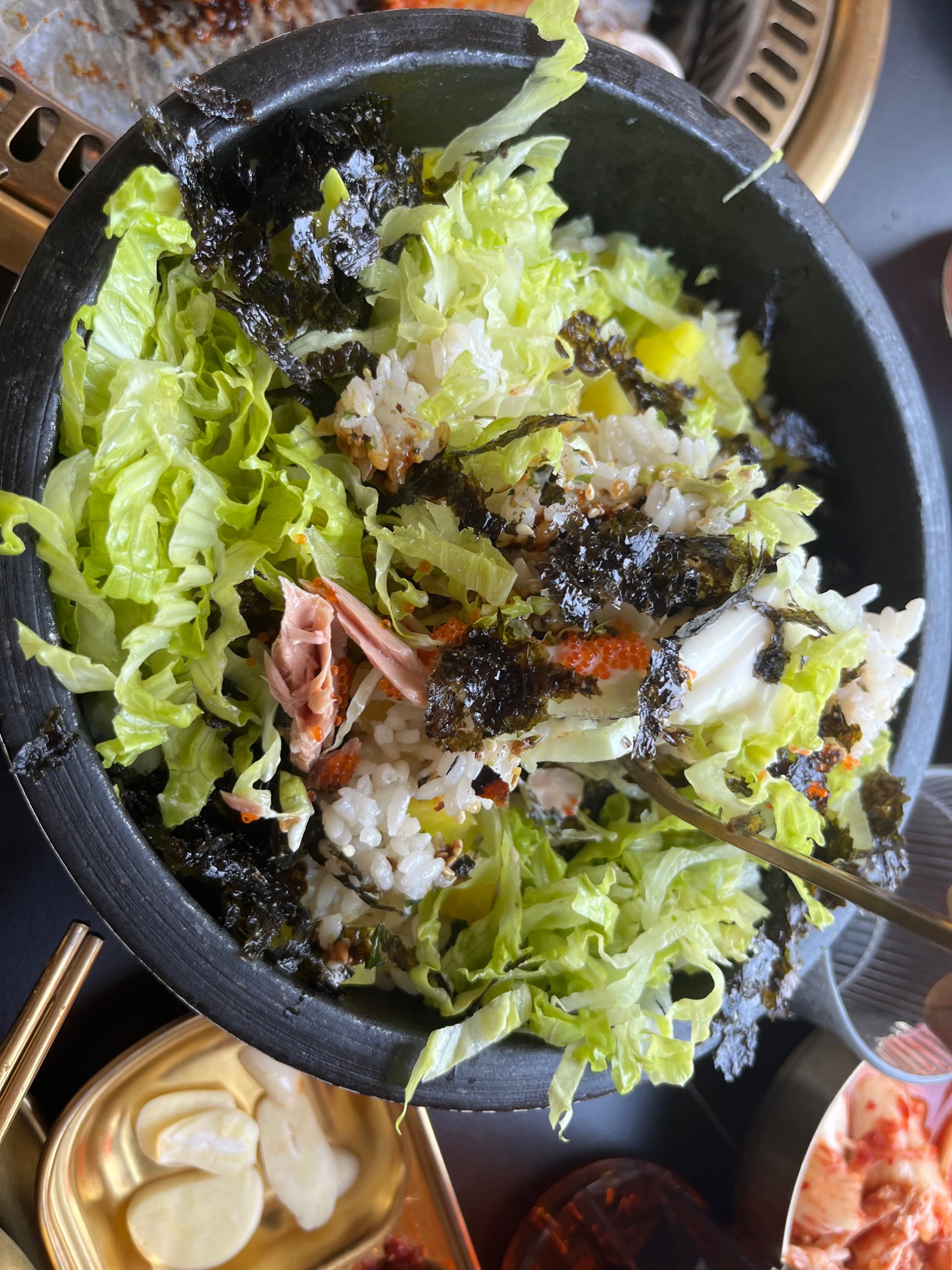 昆明又添打卡地！“簪花少女”火出圈