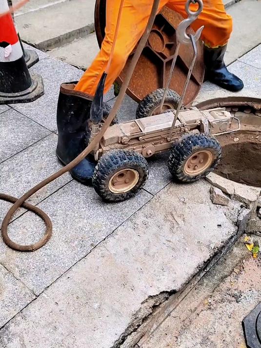 陕建股份获得发明专利授权：“一种市政管道疏通装置”