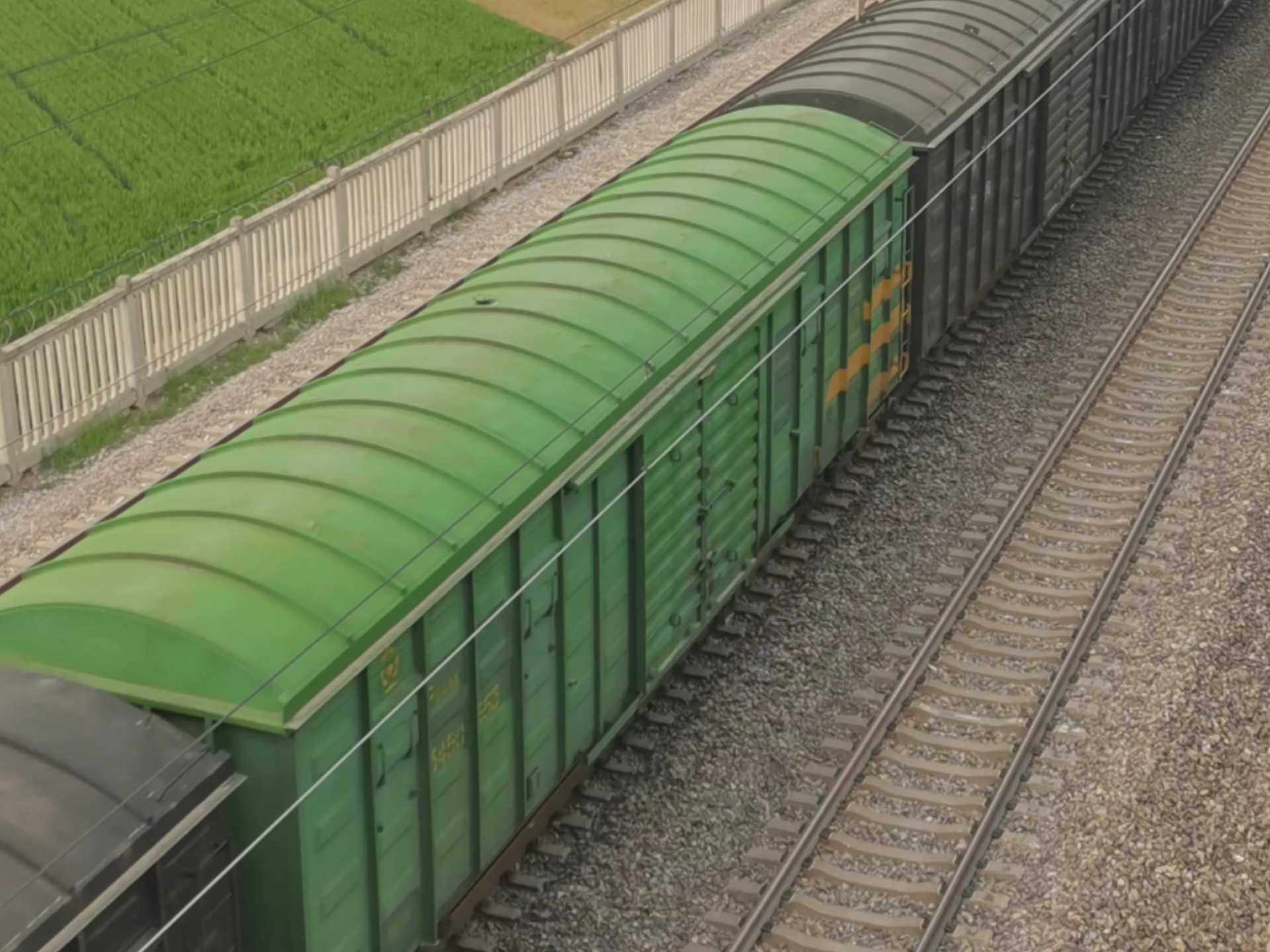 天地科技获得发明专利授权：“一种用于混编列车的装车站溜槽和装车方法”