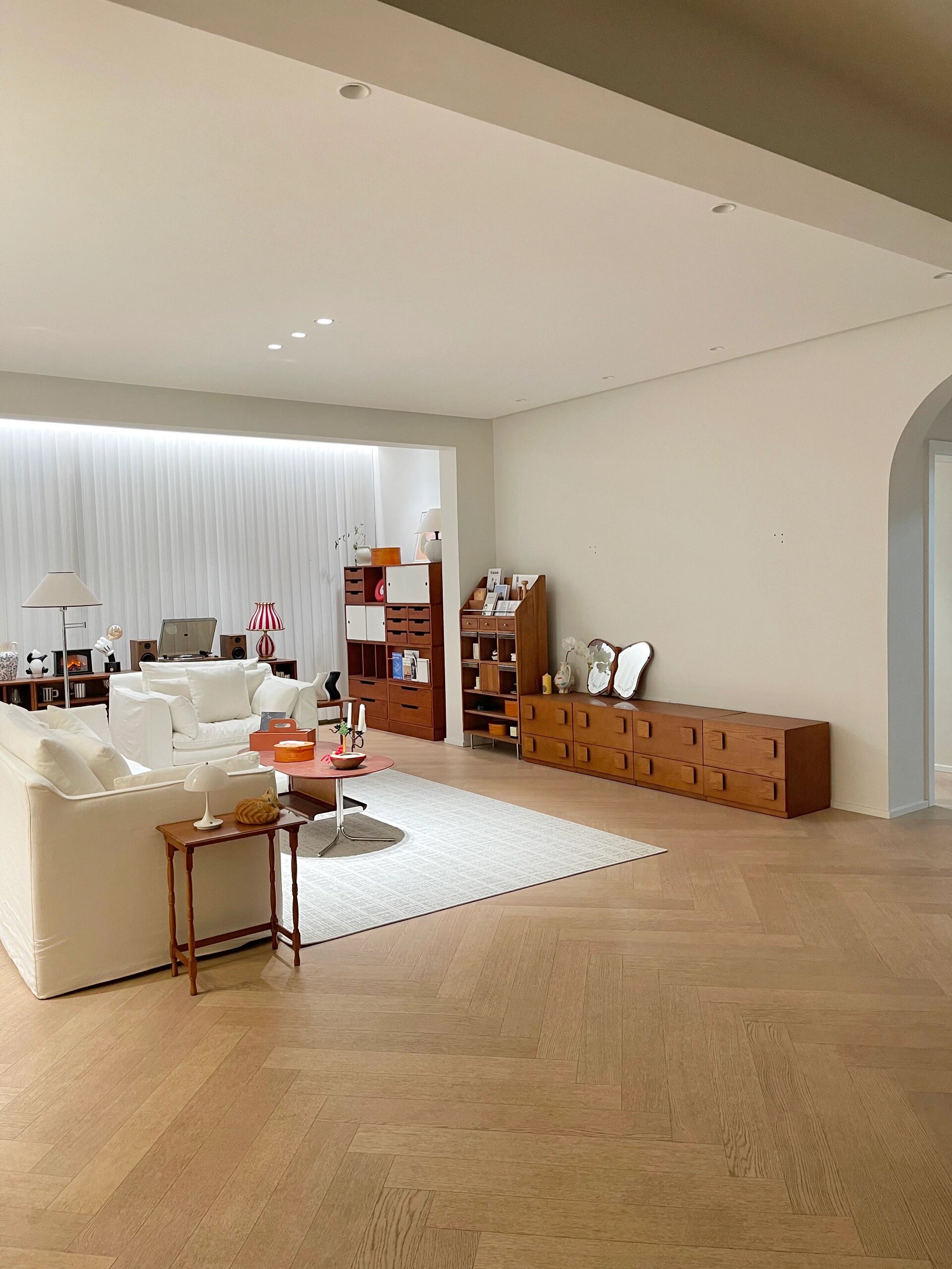 好房子硬杠二手房 核心15城40盘溢价高出周边43%