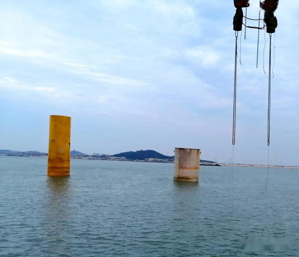 明阳智能获得实用新型专利授权：“一种具有多角度分布式吊耳的混塔吊具”