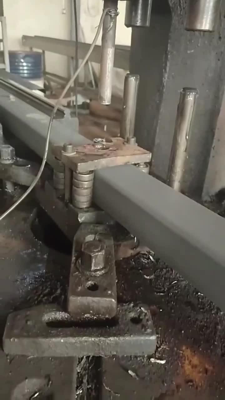 康力源获得实用新型专利授权：“一种方管侧面冲弧、冲孔成型模具”