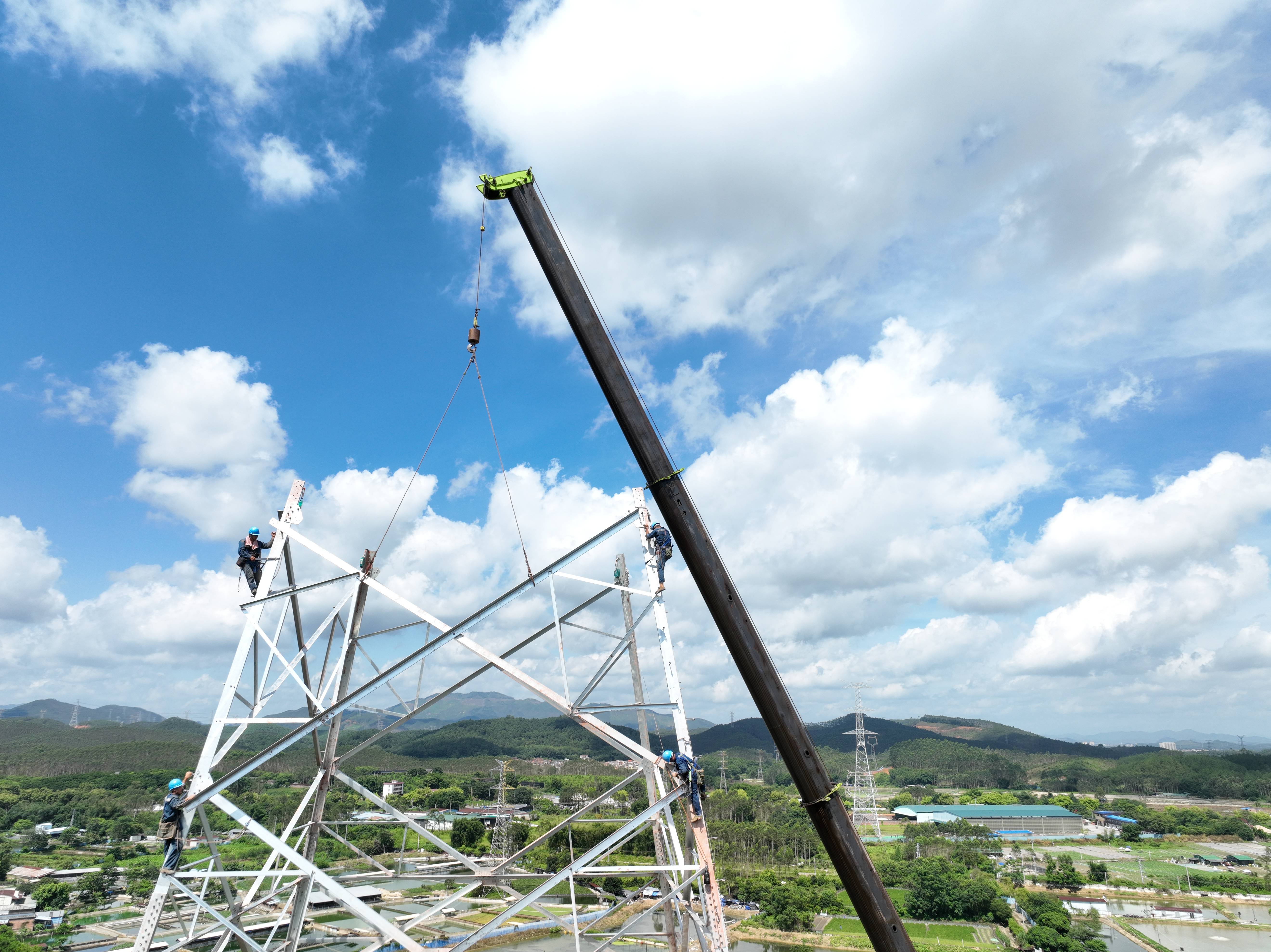 国家能源局：2025年5月份全社会用电量同比增长4.4%