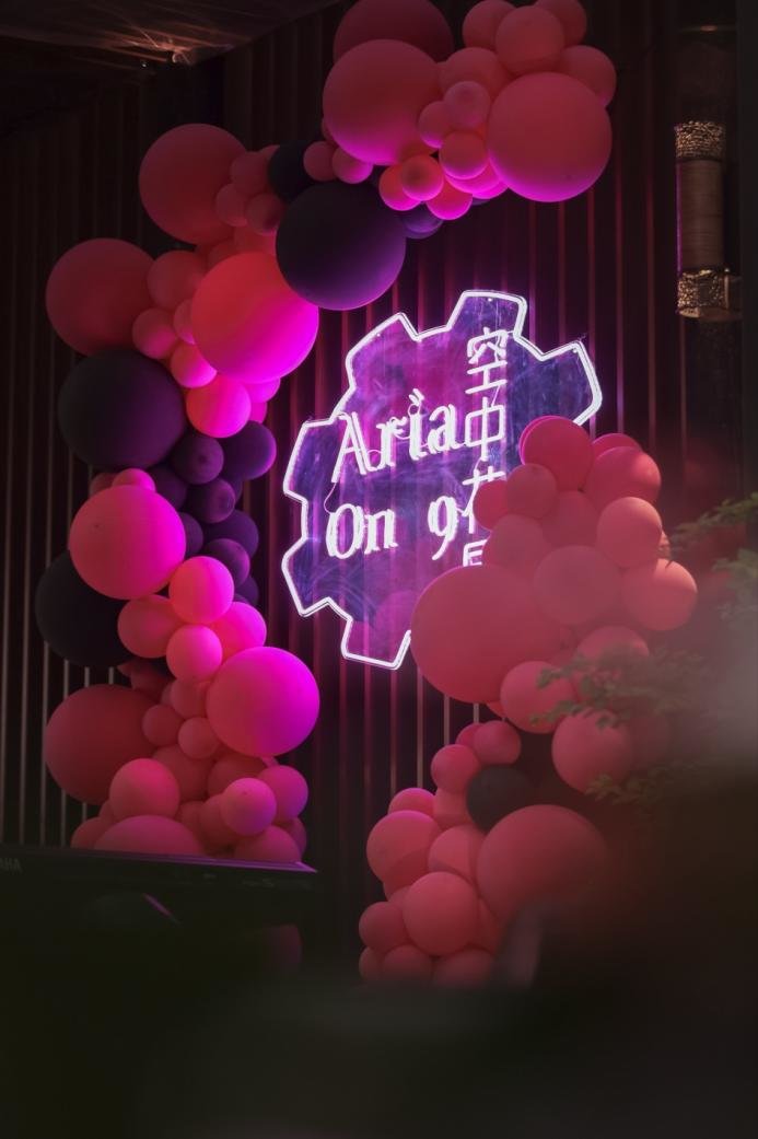 能否温柔地跨过那个“奇点”