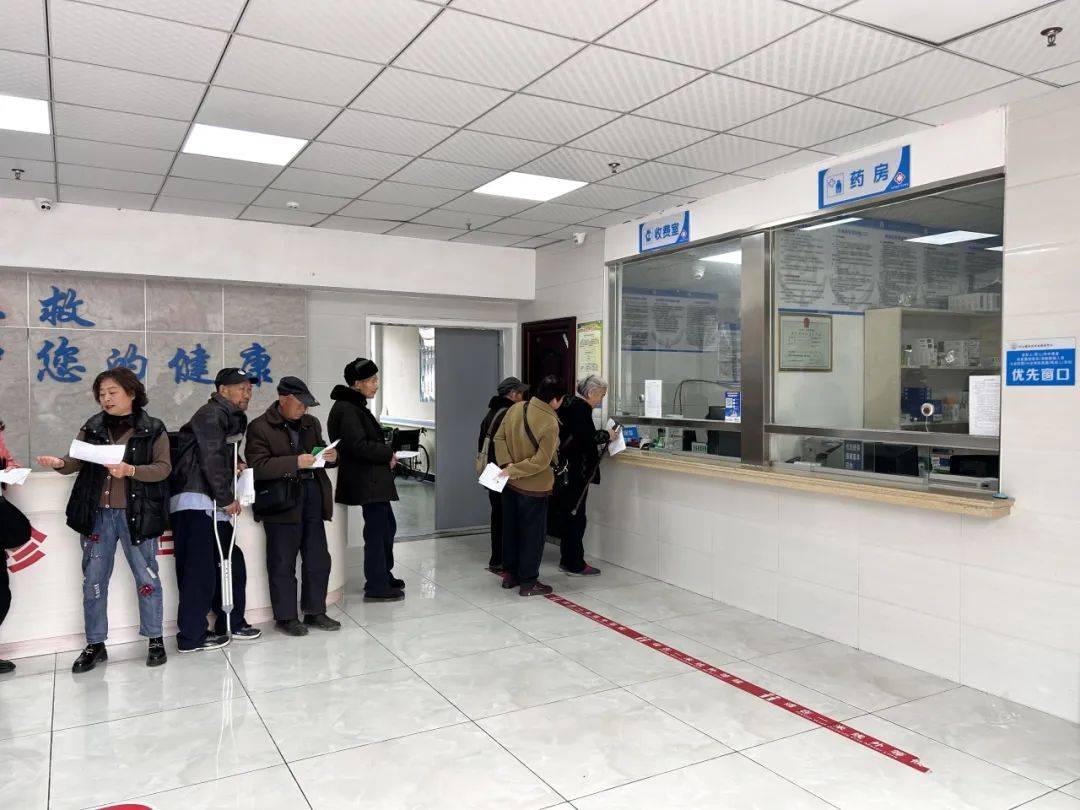 李毅中：服务中小企业应下沉到县域