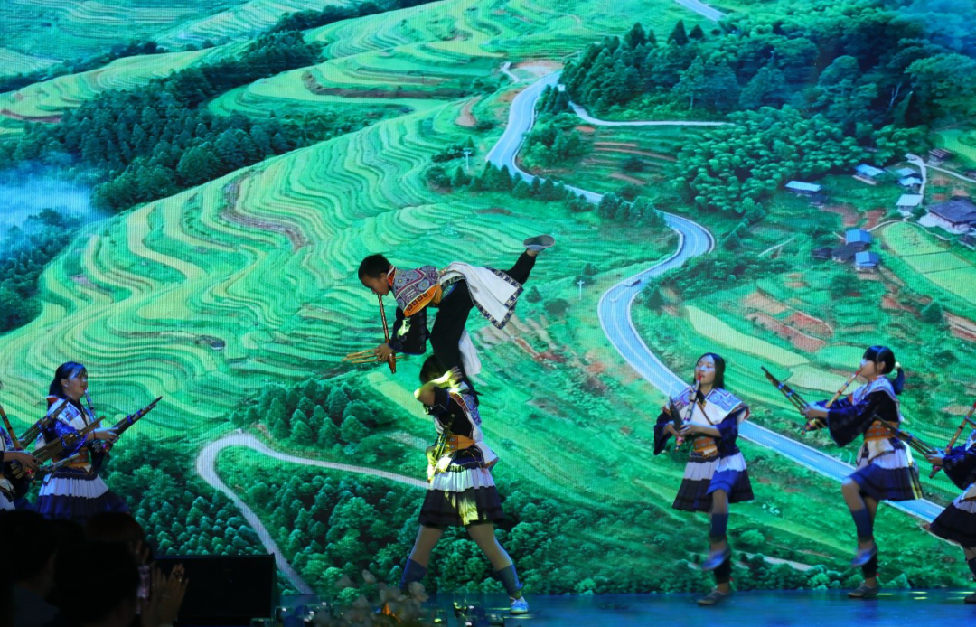 【ESG动态】嘉友国际（603871.SH）获华证指数ESG最新评级B，行业排名第23