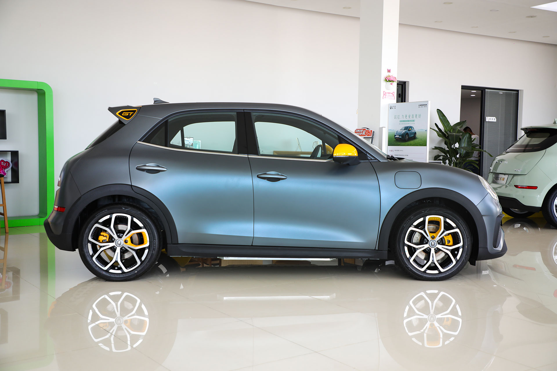 欧拉谷底求生：吕文斌临危受命 新款好猫价格下探至10万元以下