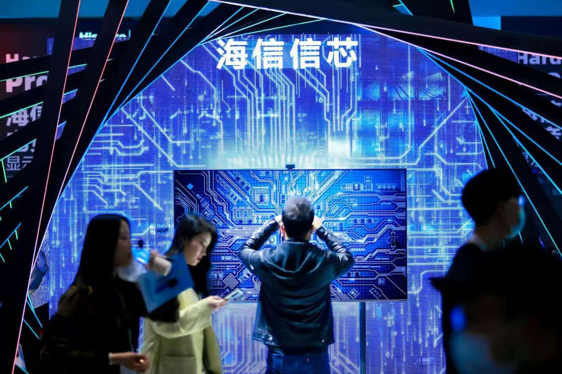 海信视像获得发明专利授权：“一种电解质溶液、电致变色器件及其制备方法”