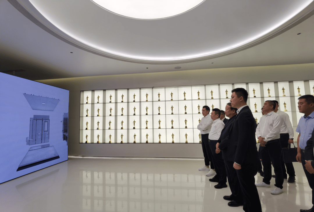 亚厦股份获得发明专利授权：“一种圆柱变方柱的装配式牛角抱箍结构及其安装方法”