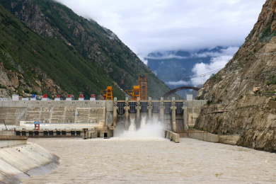 奥克股份：减水剂聚醚下游客户参与雅鲁藏布江水电站建设