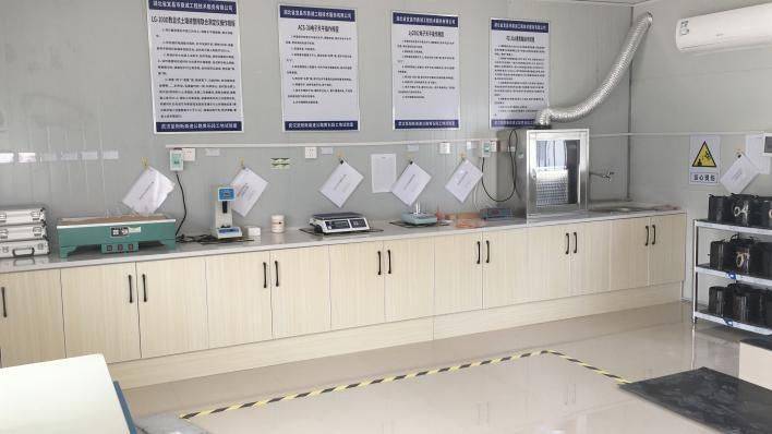 云南铜业获得发明专利授权：“一种干硬性混凝土试件标准化制作装置及其制作方法”