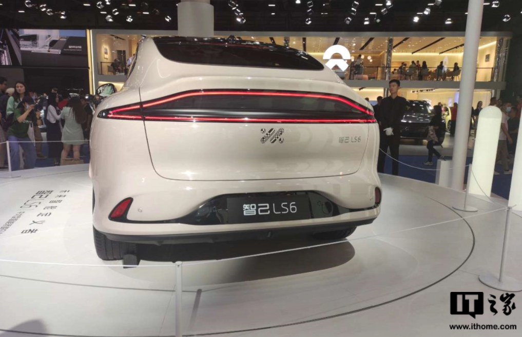 华谊兄弟为子公司提供1,610万元质押担保 累计担保总额达7亿元