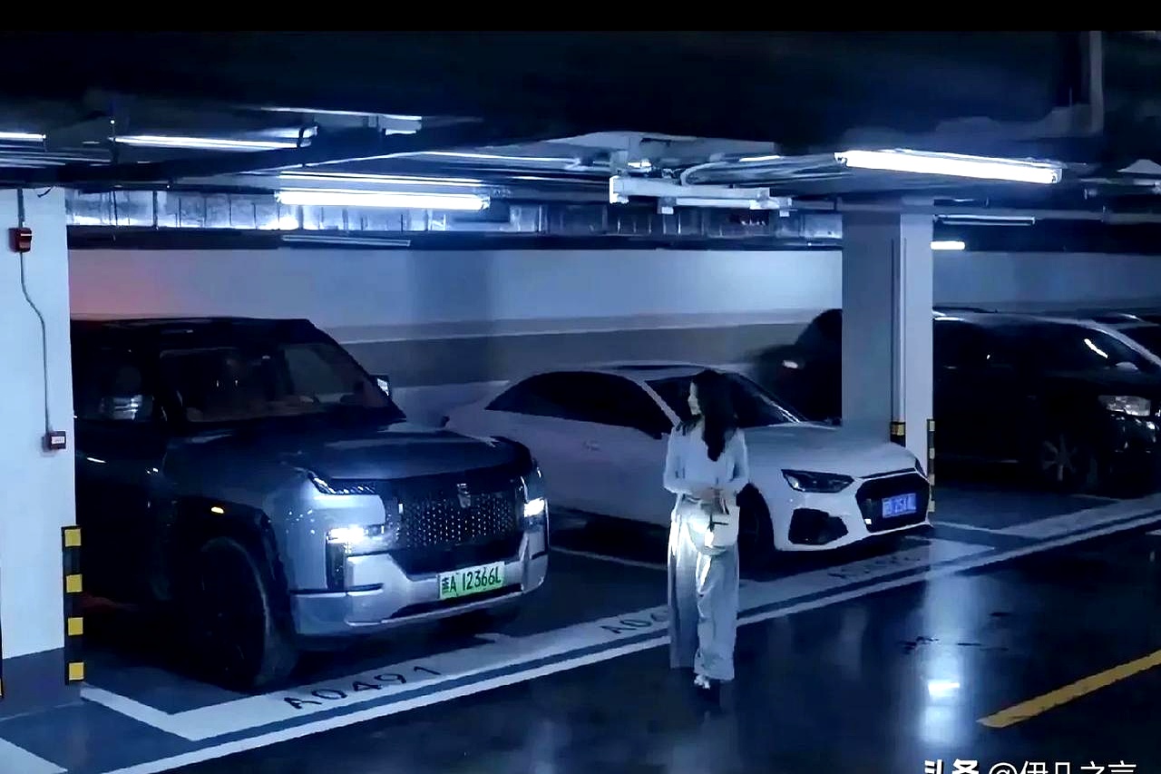 中场逆袭：一款被低估的车是如何闯进中大型新能源家轿核心战场的？