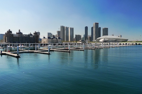 海兰信：中标火箭海上回收系统指挥测控船标段