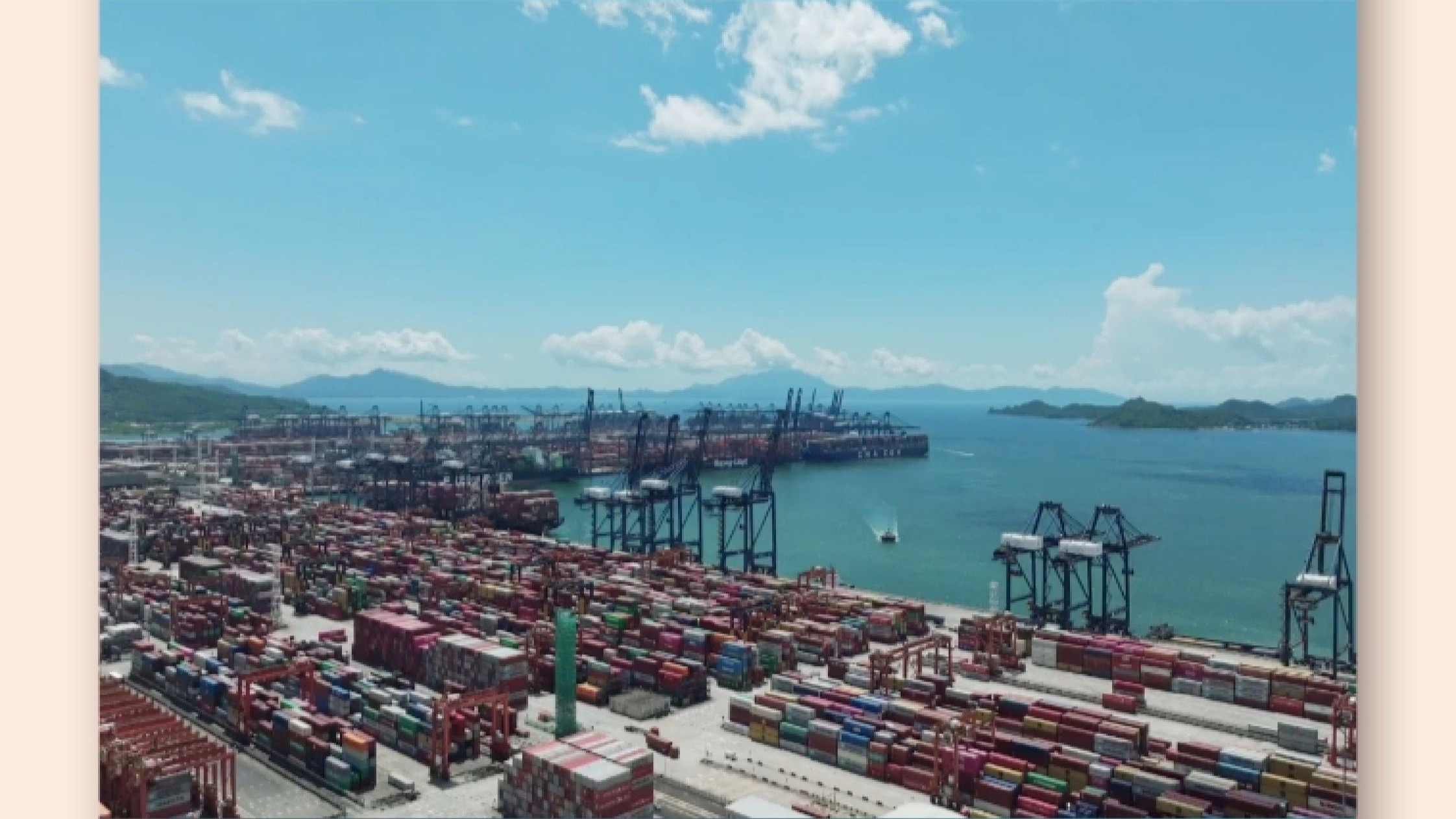 向上向好！多角度解码前7个月我国货物贸易进出口数据