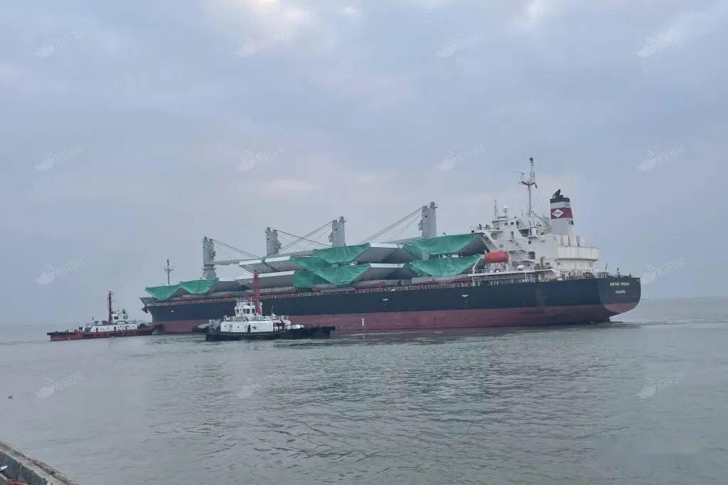 中远海特获得发明专利授权：“一种用于浮托安装的场景再现及增强现实模拟培训方法”