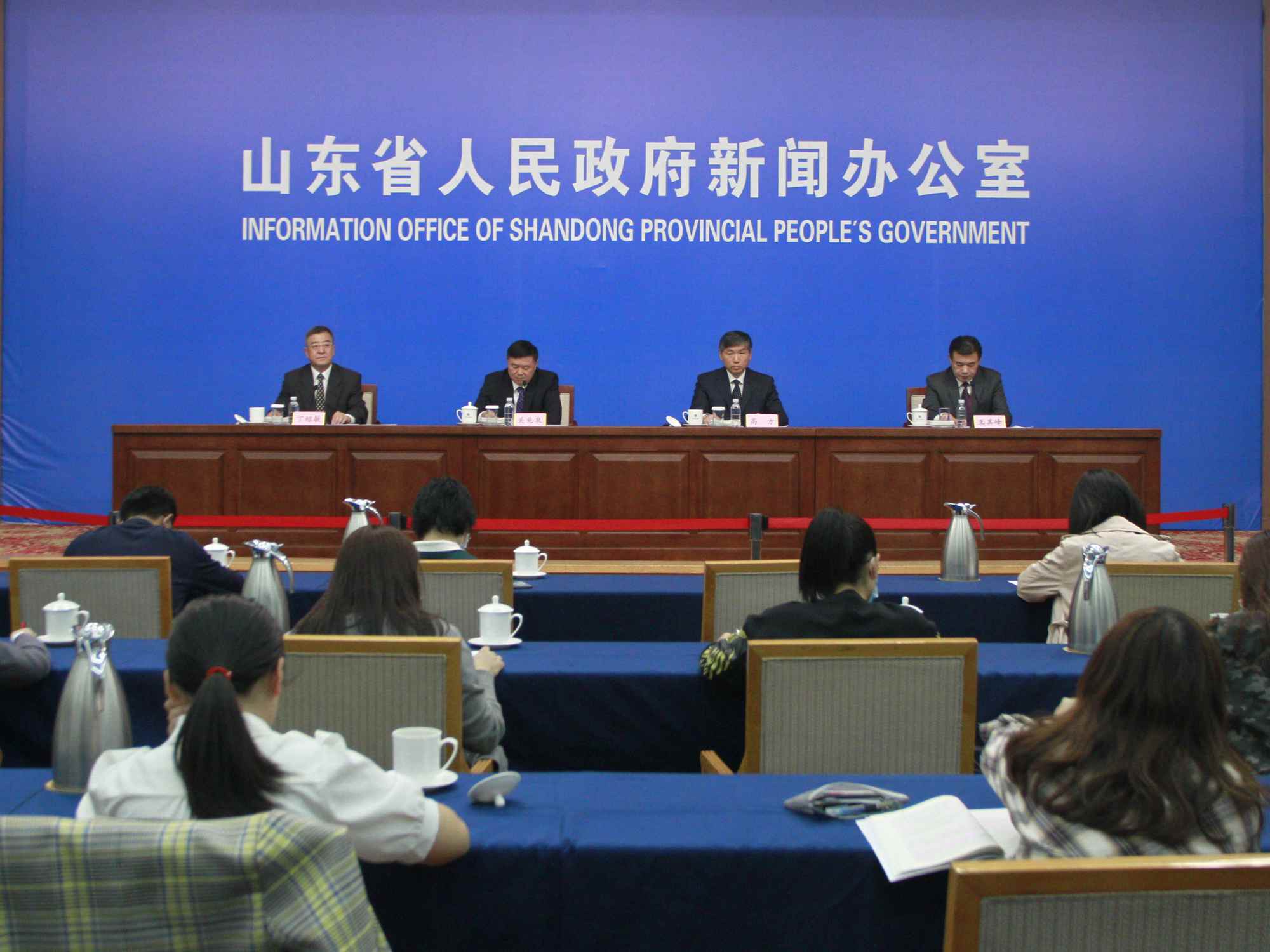 北京：布局新型数据基础设施 打造公共数据训练基地 推动语料库共建共享