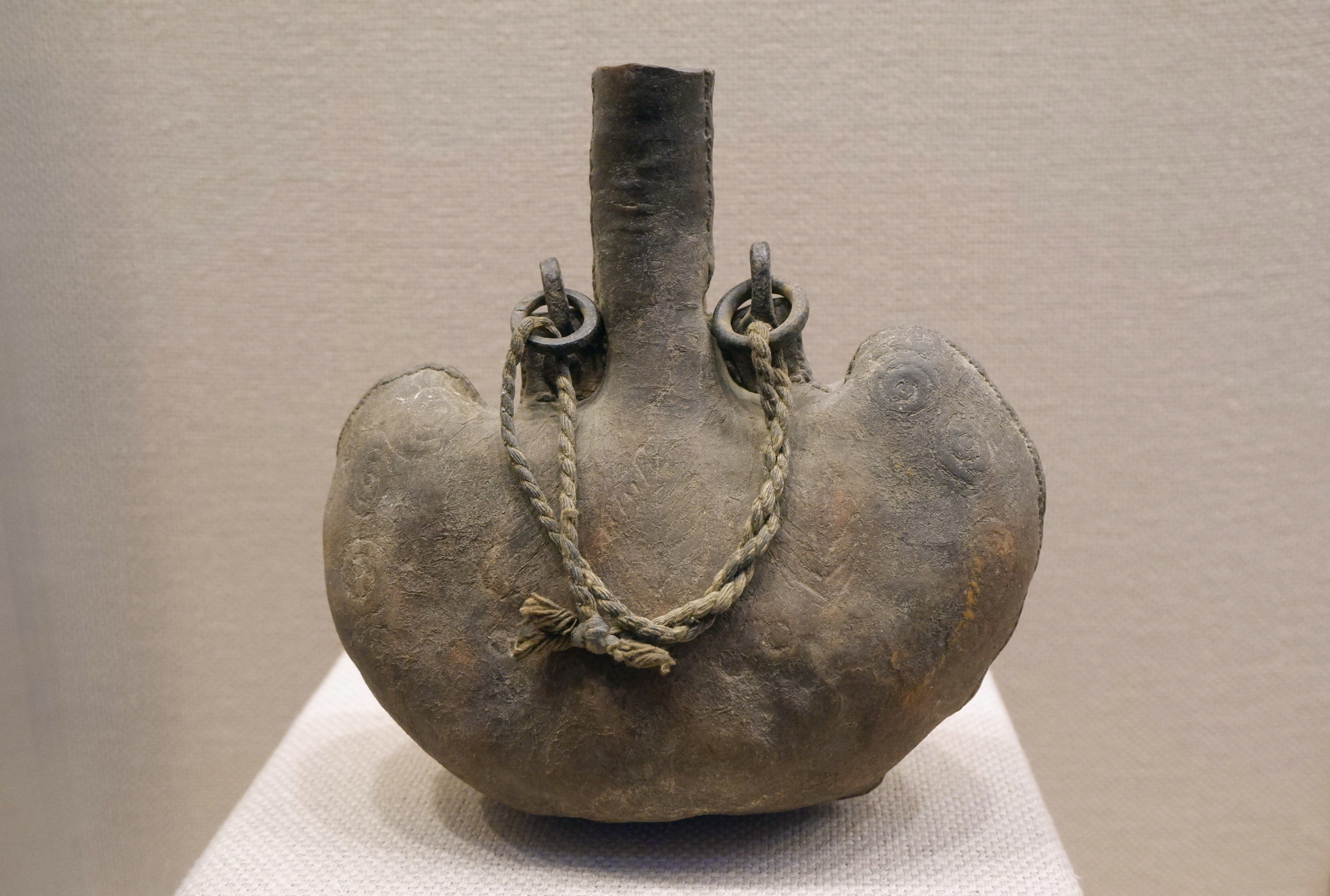 “火炉”吐鲁番，藏着哪些文物珍宝？