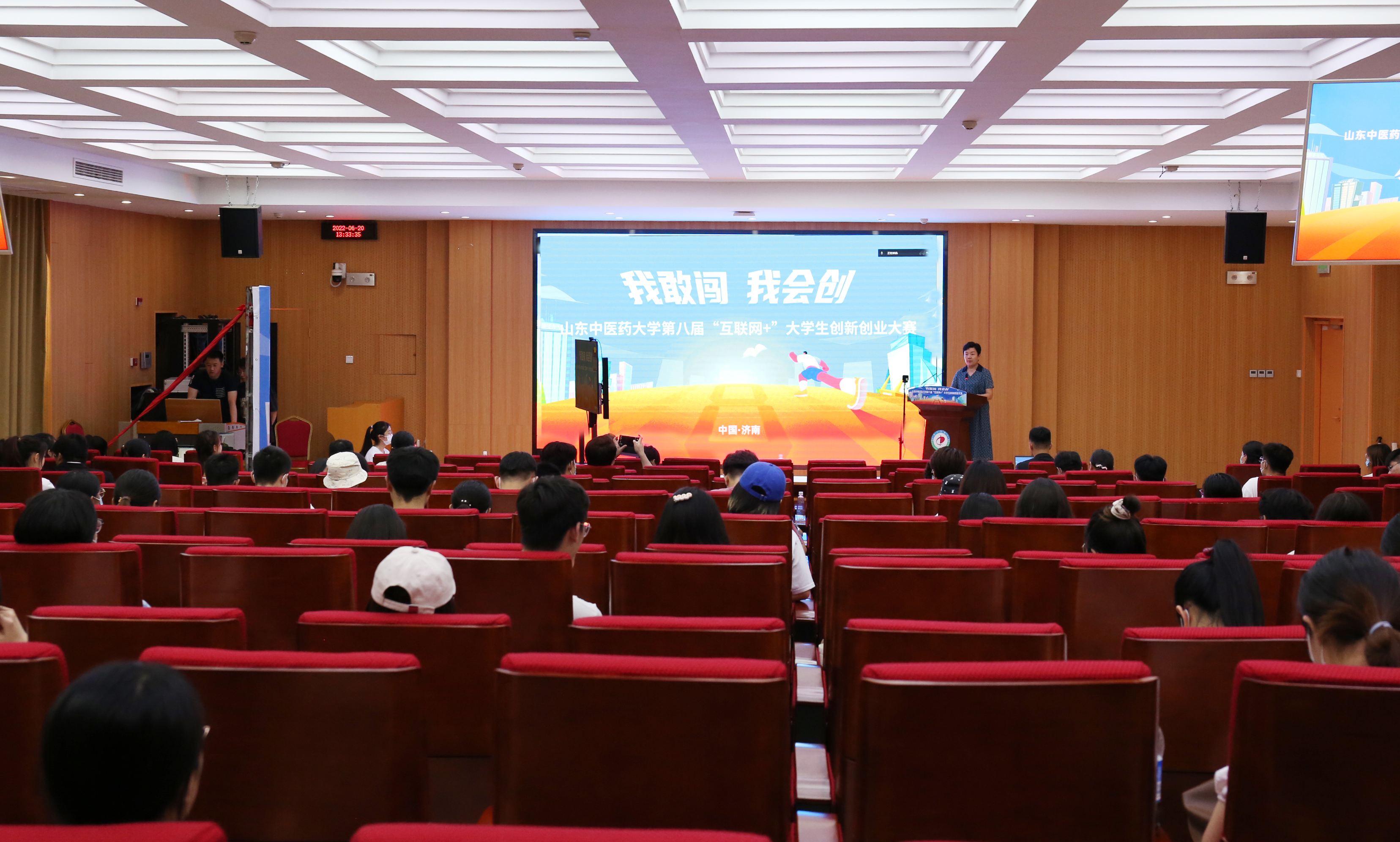 薛园：创新药领域科学家和创业者背后的“铸剑人”