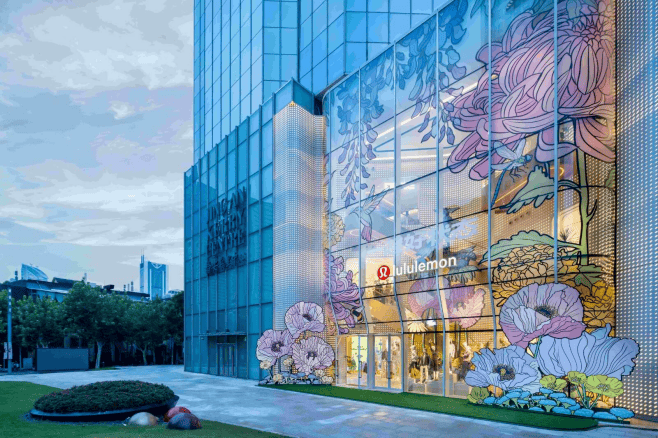 安踏中报：增速表现分化 “迪桑特们”成拉升主力