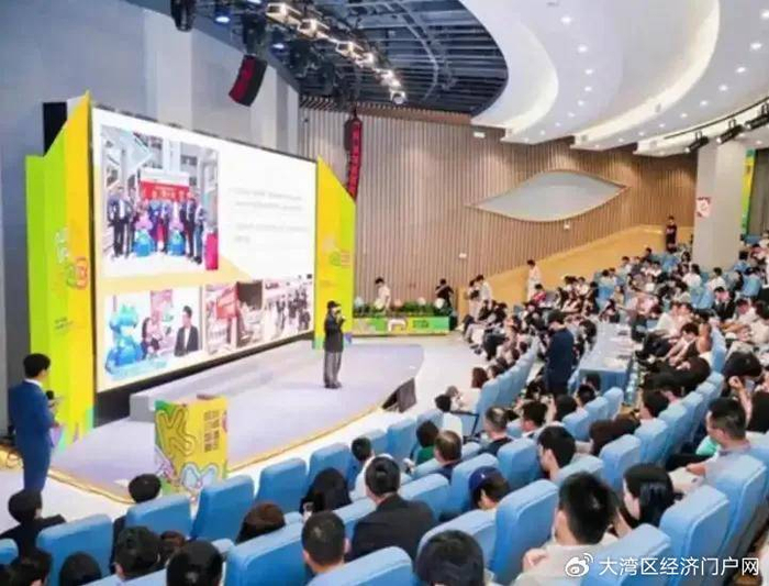 全国人大代表周虹：建议试点“湾区低空人才通行证”