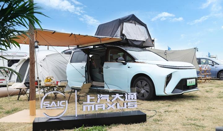 1500万投入+手把手培训，上汽大通欲破局传统助农模式