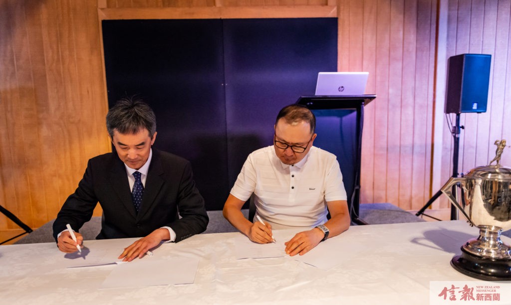 飞马国际：董事黄筱�S辞职