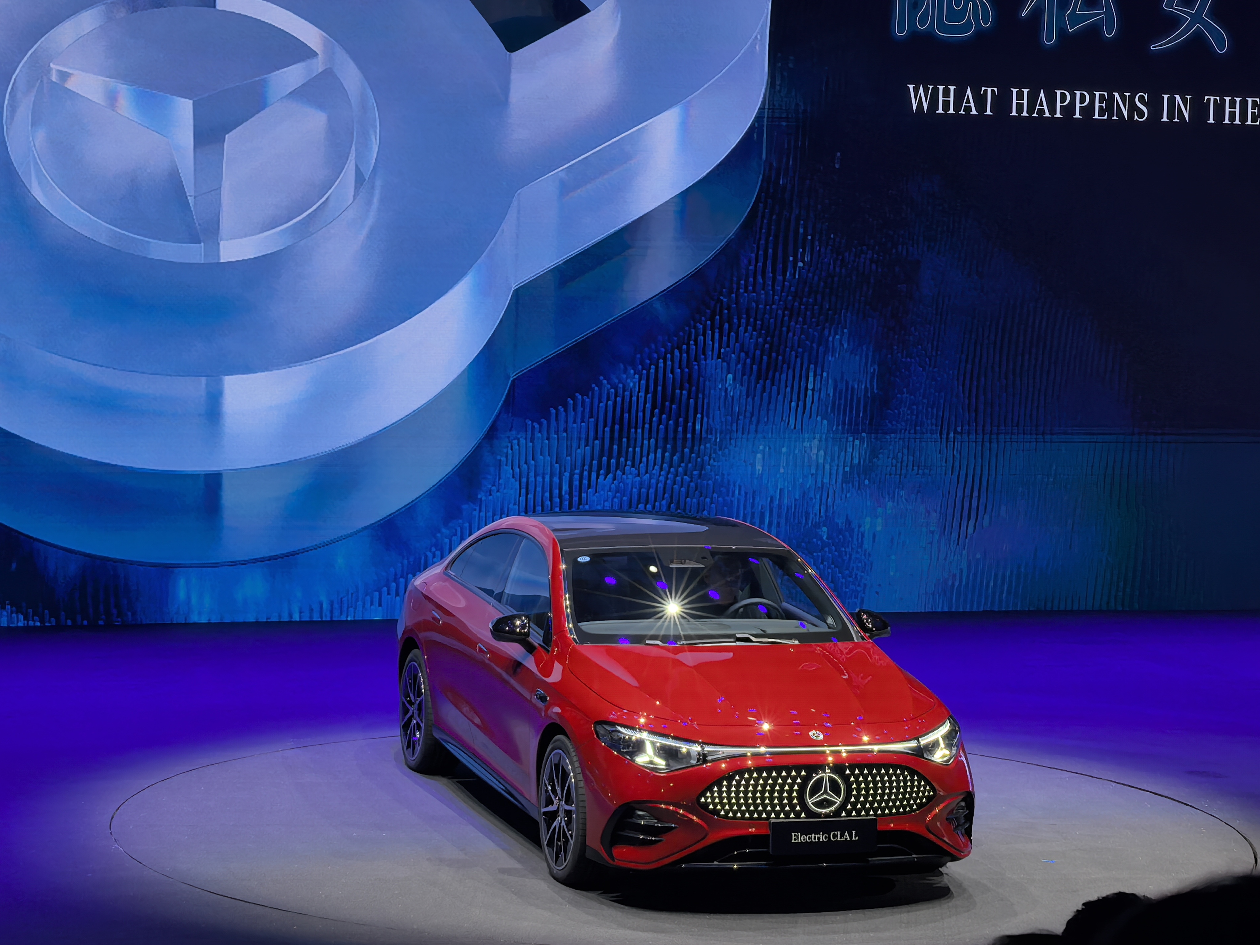 奔驰联手Momenta 新一代智能辅助驾驶系统将首搭纯电CLA