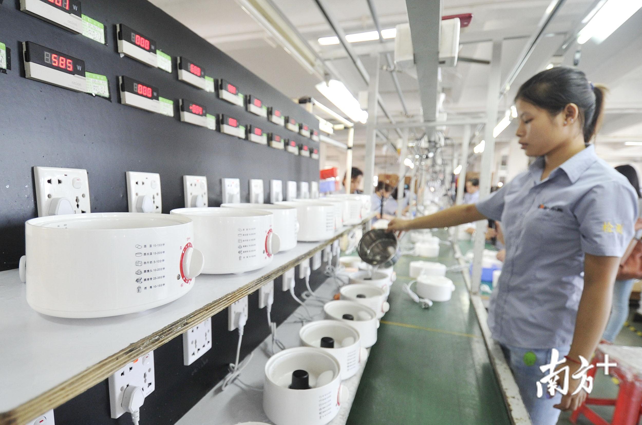 小熊电器获得实用新型专利授权：“降噪阀”