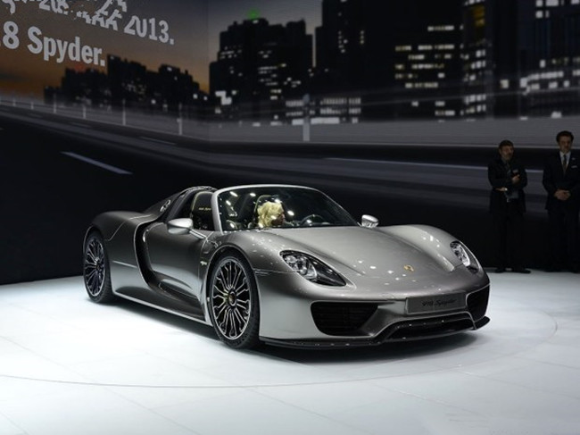 从车机到资本市场，博泰车联打入保时捷供应链