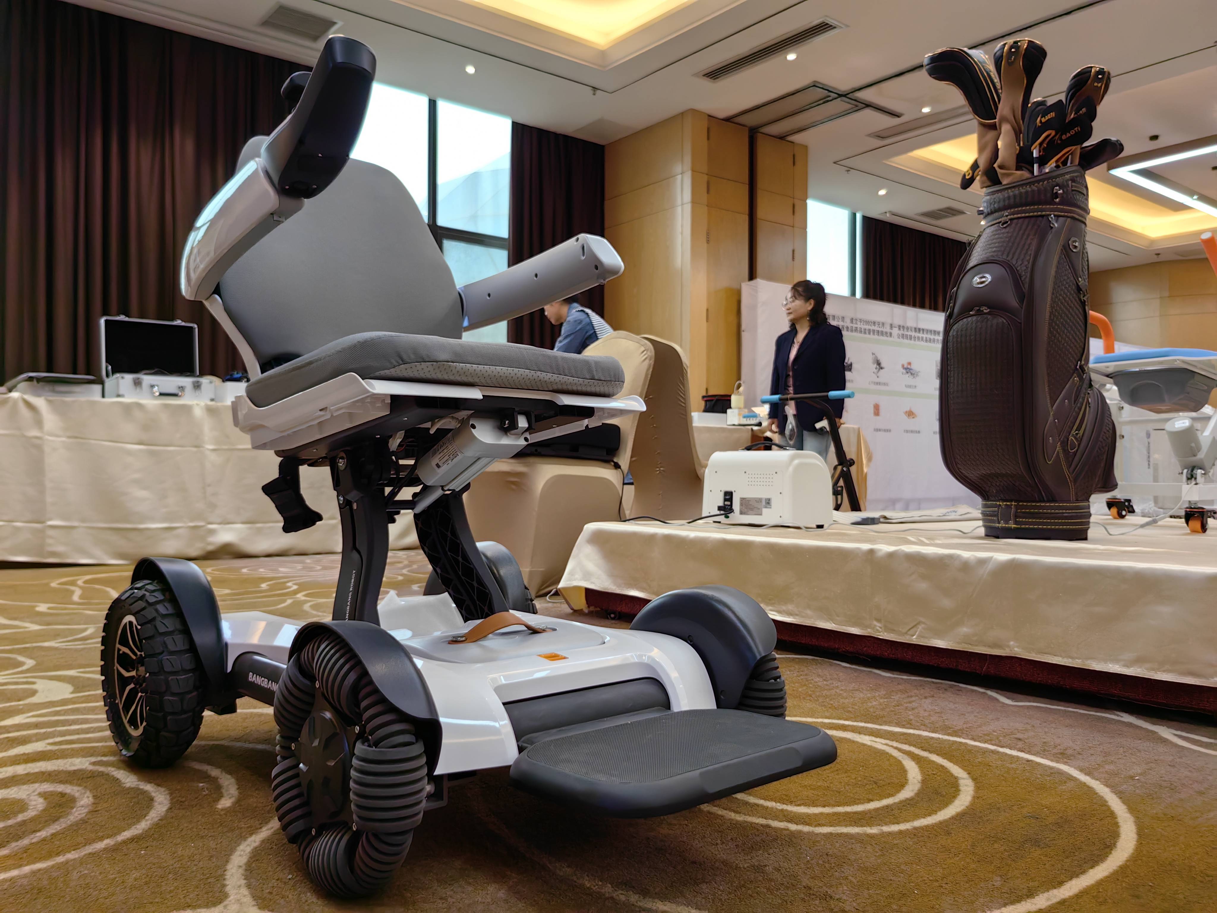 金天钛业获得发明专利授权：“钛合金铸锭的制备方法及产品”