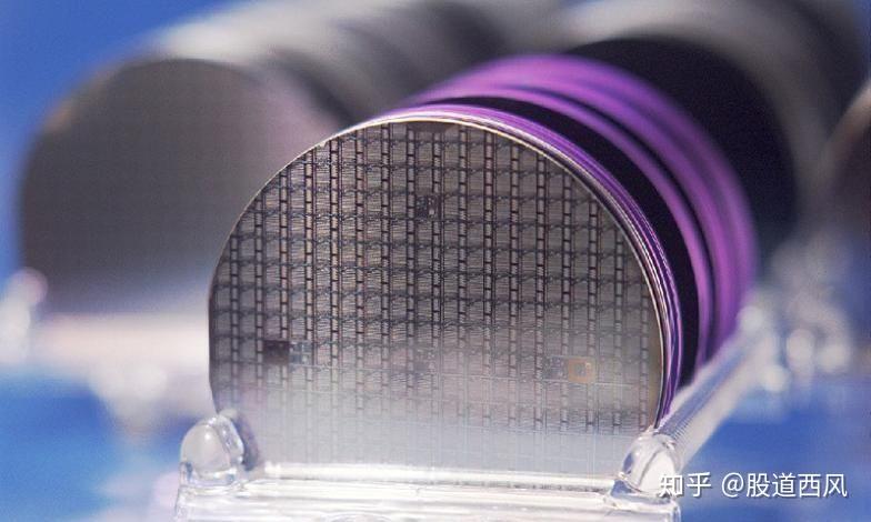 至纯科技获得发明专利授权：“一种集成高温磷酸与硫酸的晶圆清洗蚀刻方法”