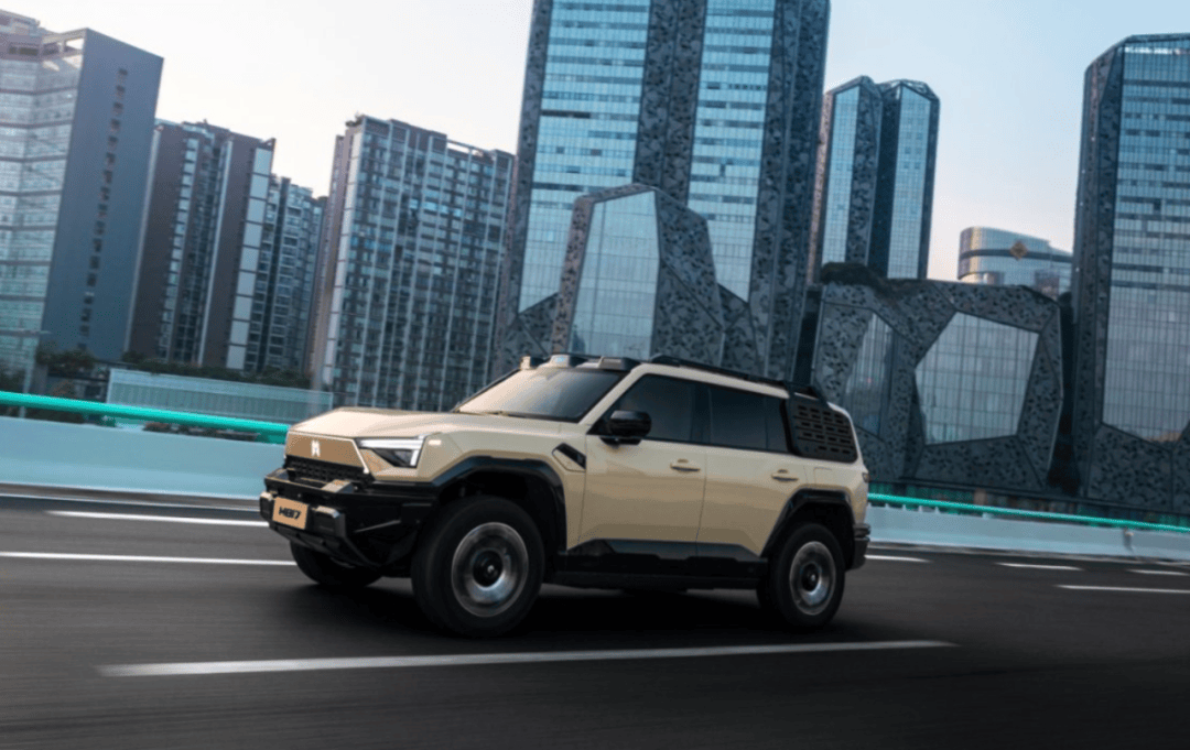 华为、宁德时代托举，智能越野SUV猛士M817加推Max+版