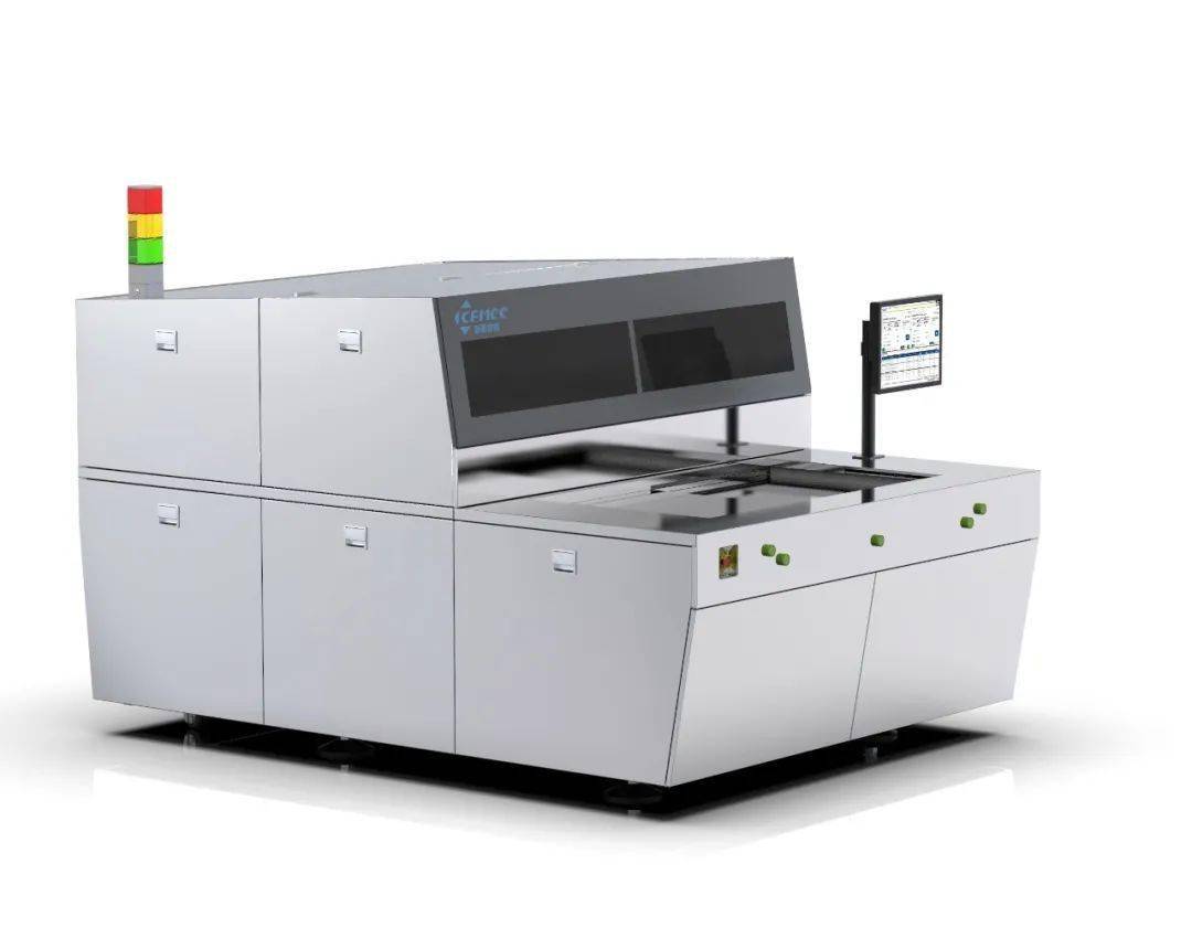 芯�微装冲击A+H，专注于光刻设备领域，应收账款压力较大