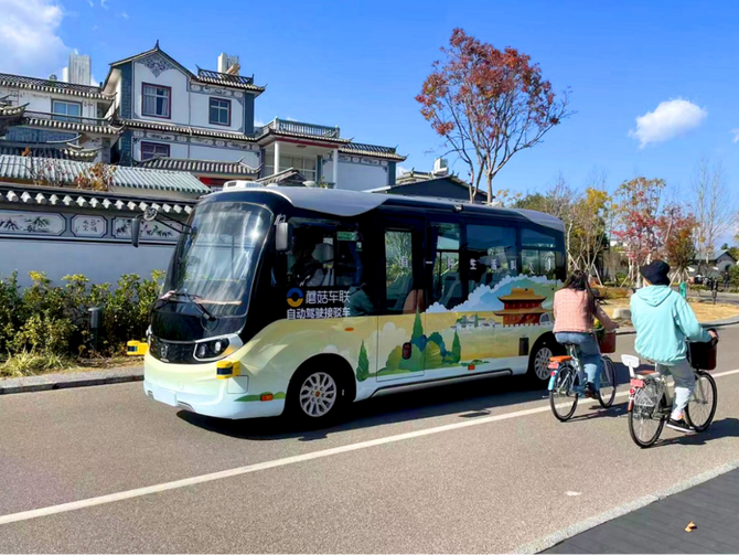 蘑菇车联中标新加坡首个L4级自动驾驶巴士官方项目